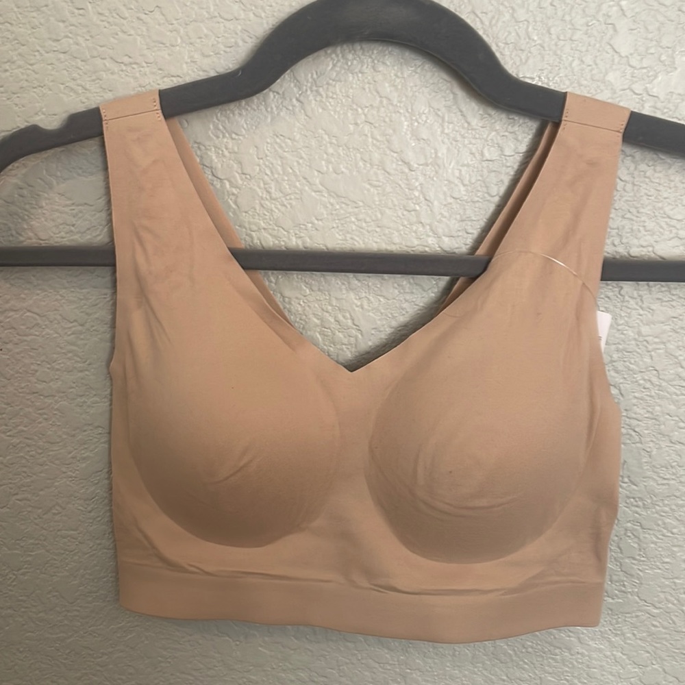 Soma Enbliss Bralette Size Medium in Beige